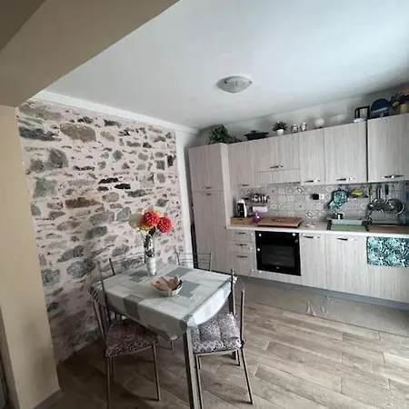 La Casa Del Sole Vakantiehuis Imperia